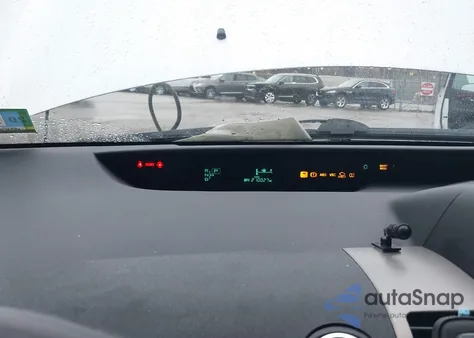 2008 Toyota Prius z USA, uszkodzony, nr VIN JTDKB20UX83371744